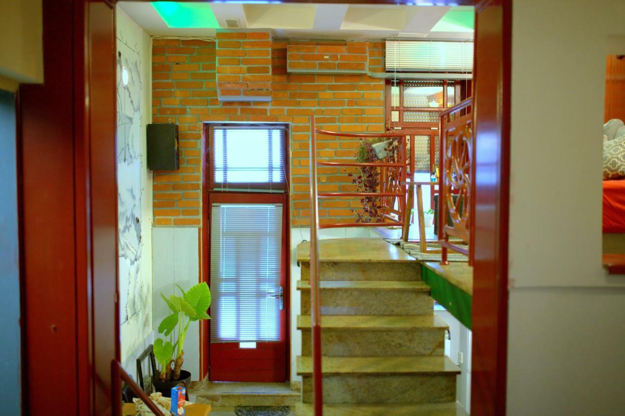 Studio Apartman - Park - Osijek Luaran gambar
